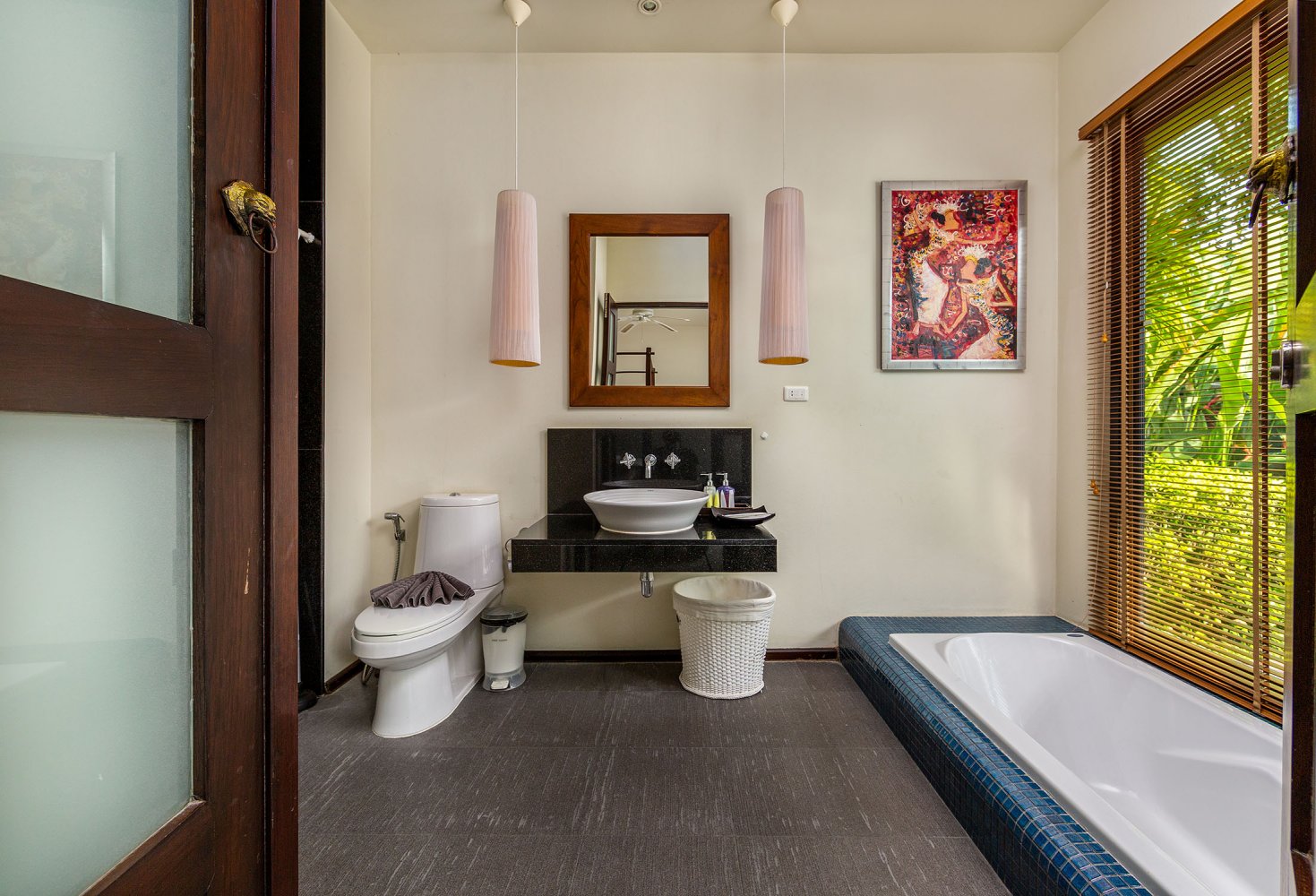 Property image - gallery 13