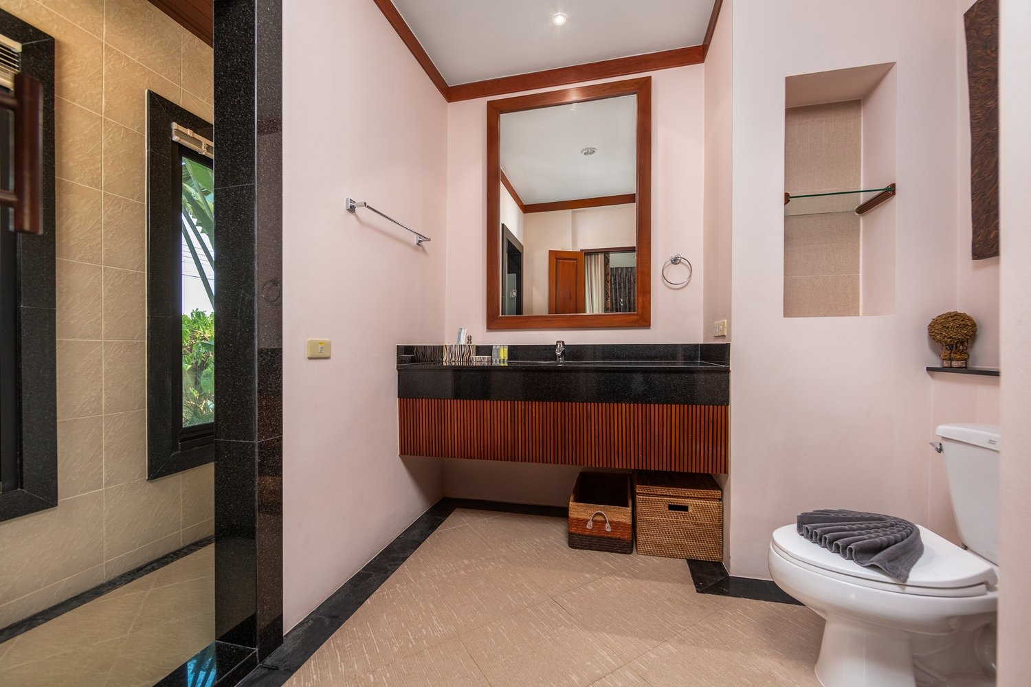 Property image - gallery 32