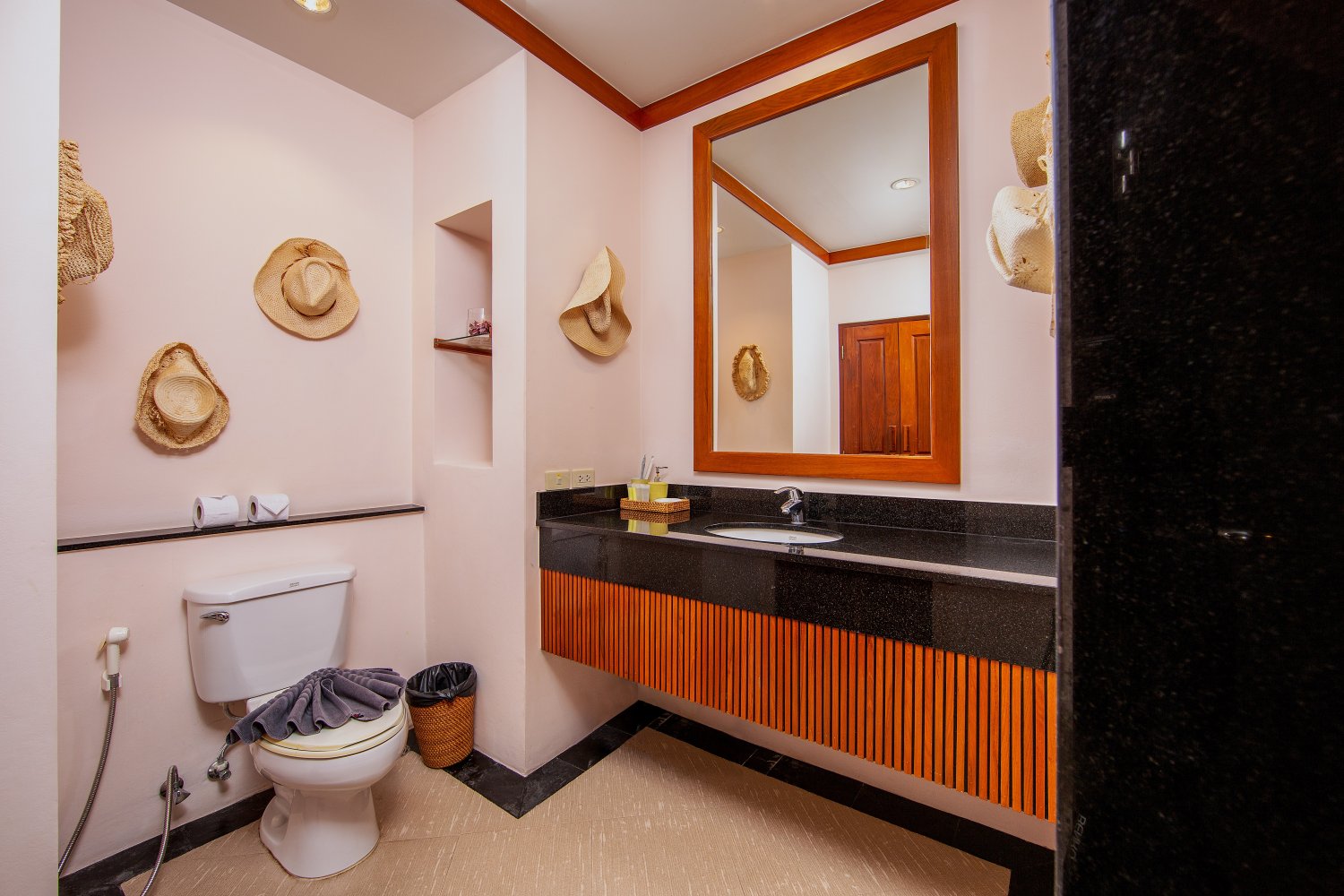 Property image - gallery 16