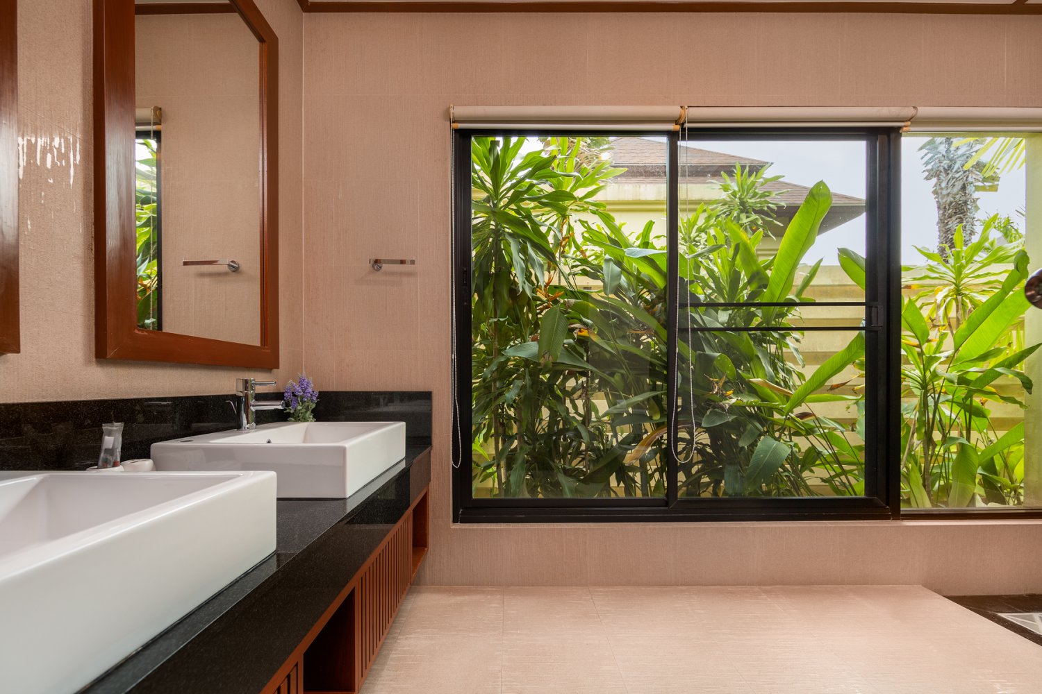 Property image - gallery 25