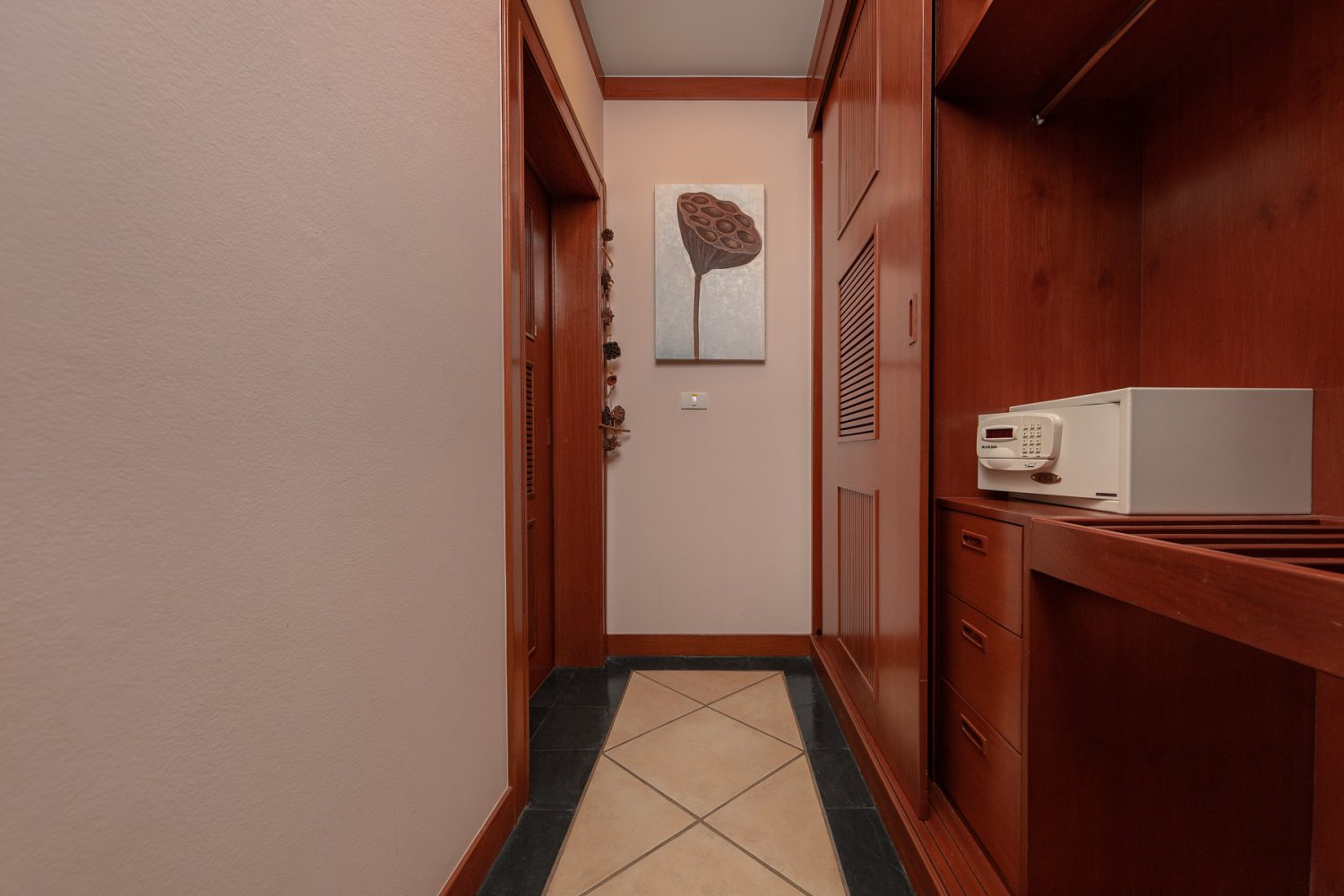 Property image - gallery 29