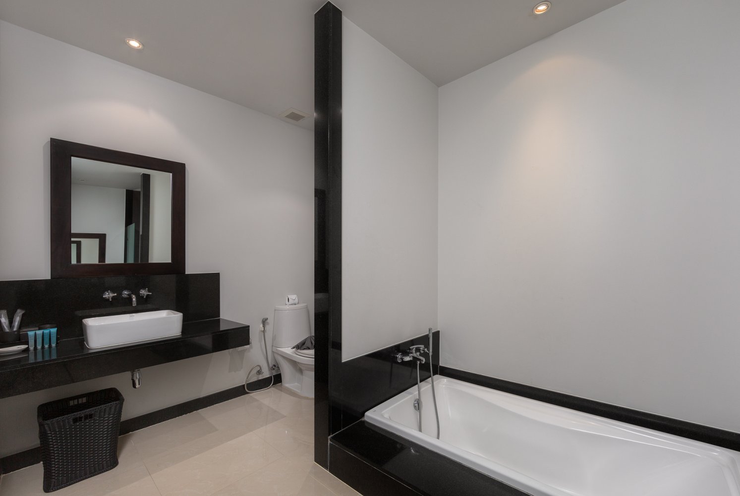 Property image - gallery 17