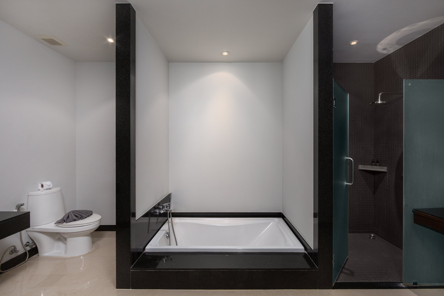 Property image - gallery 22