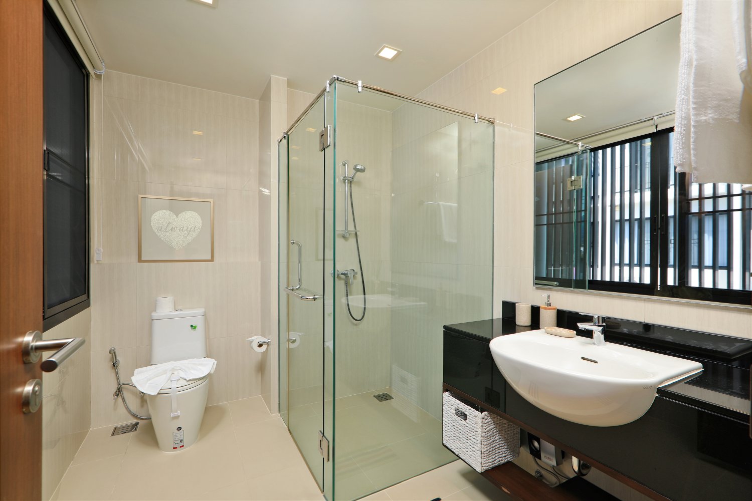 Property image - gallery 17