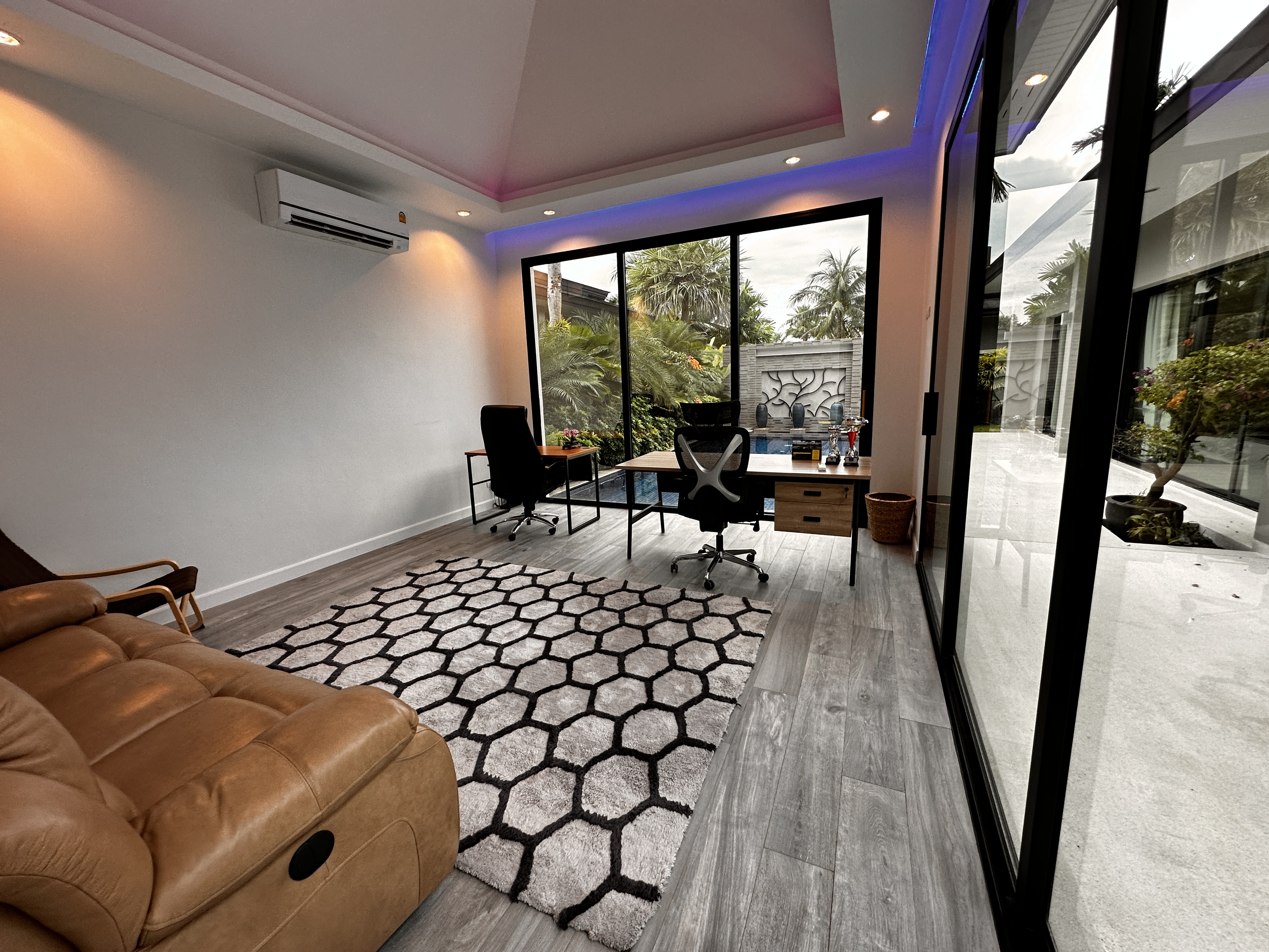 Property image - gallery 33