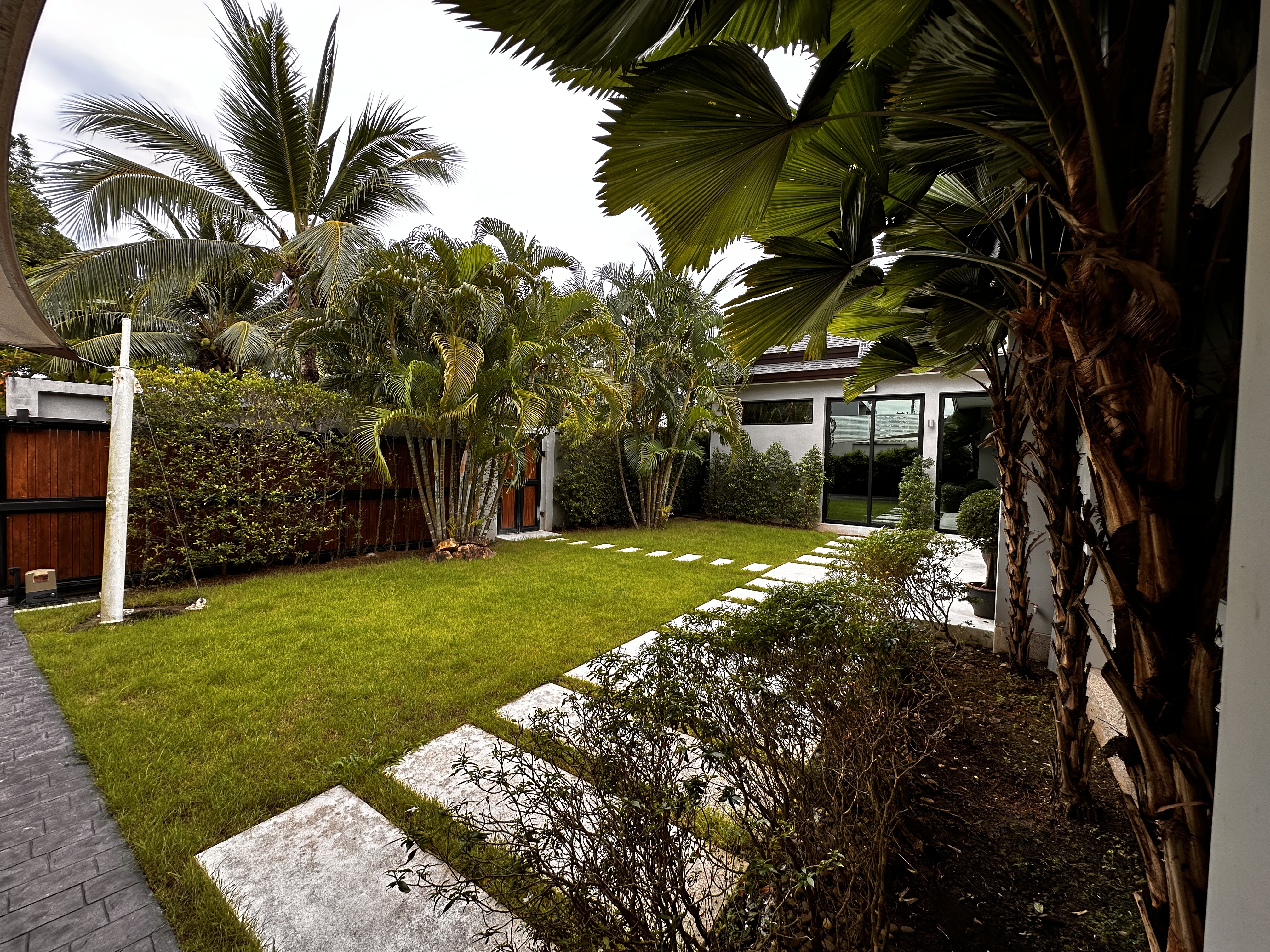 Property image - gallery 46