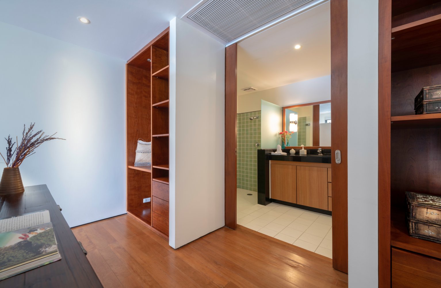 Property image - gallery 32