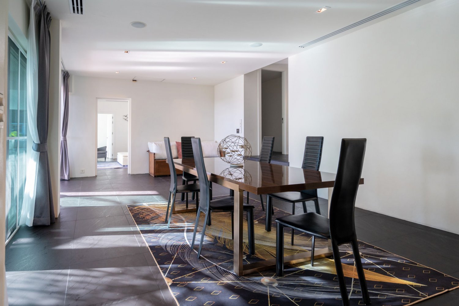 Property image - gallery 37