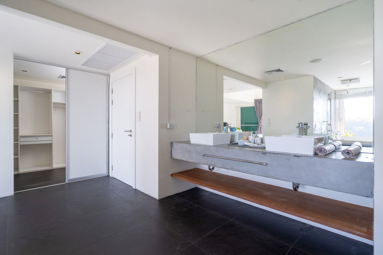 Property image - gallery 50