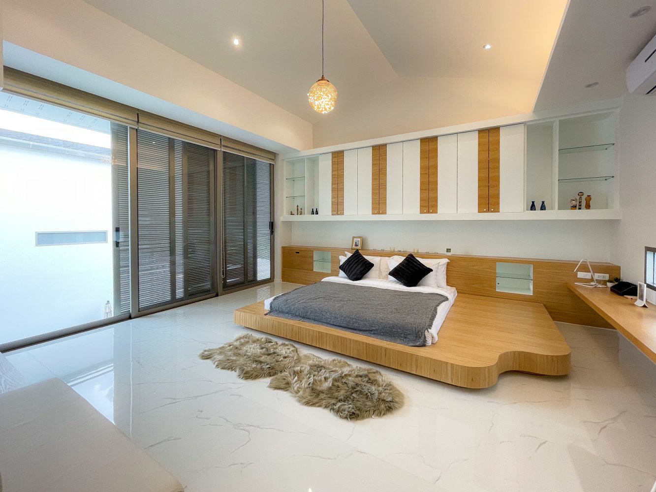 Property image - gallery 9