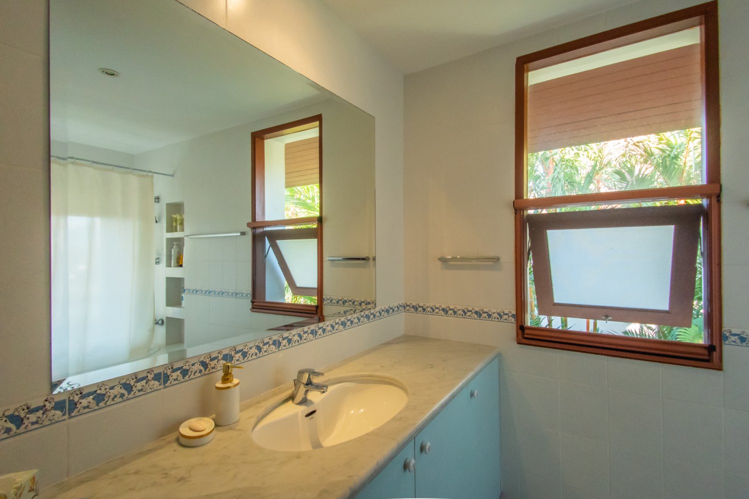 Property image - gallery 86