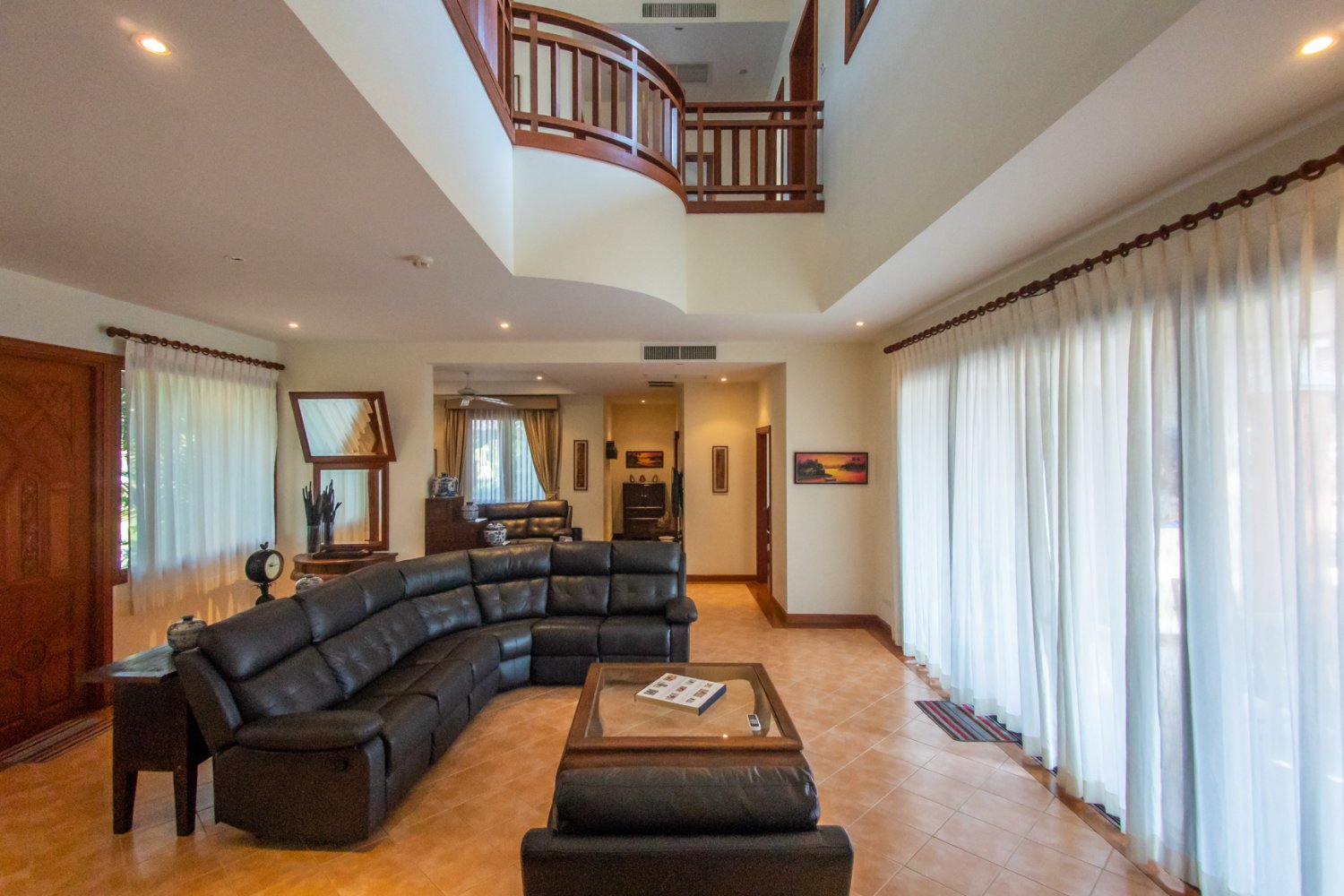 Property image - gallery 56