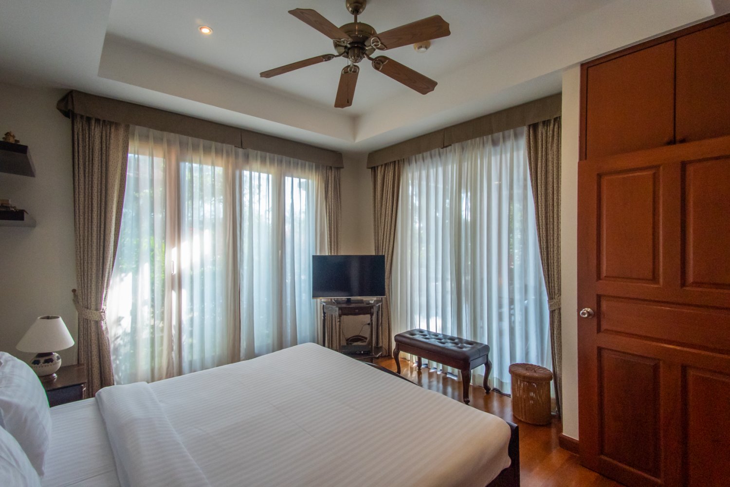 Property image - gallery 28