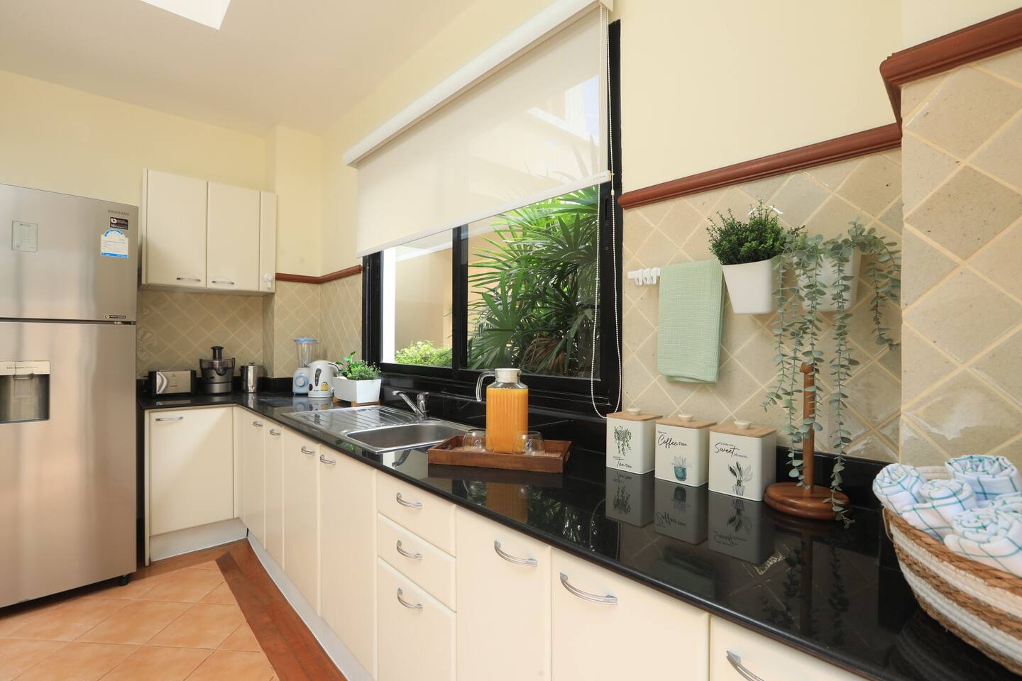 Property image - gallery 8