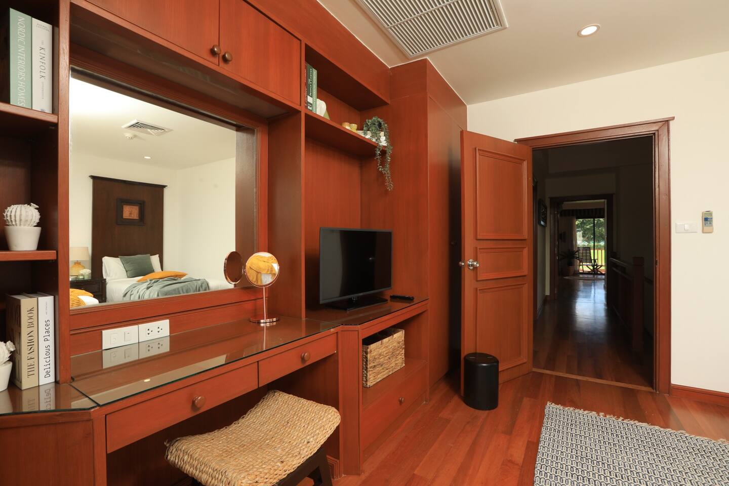 Property image - gallery 22