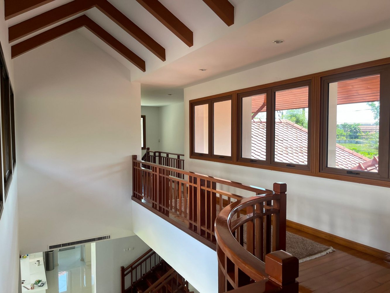 Property image - gallery 25