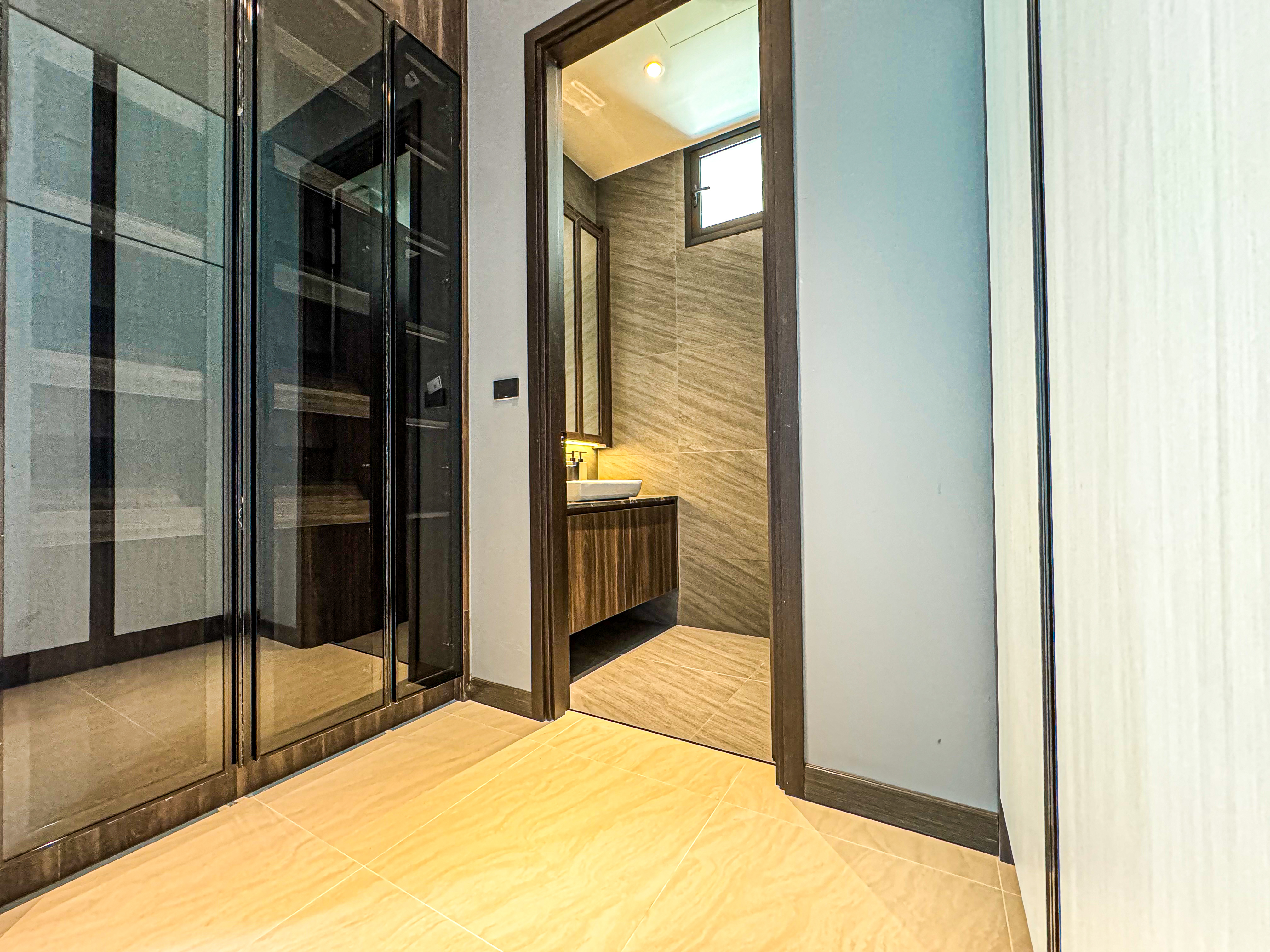 Property image - gallery 17