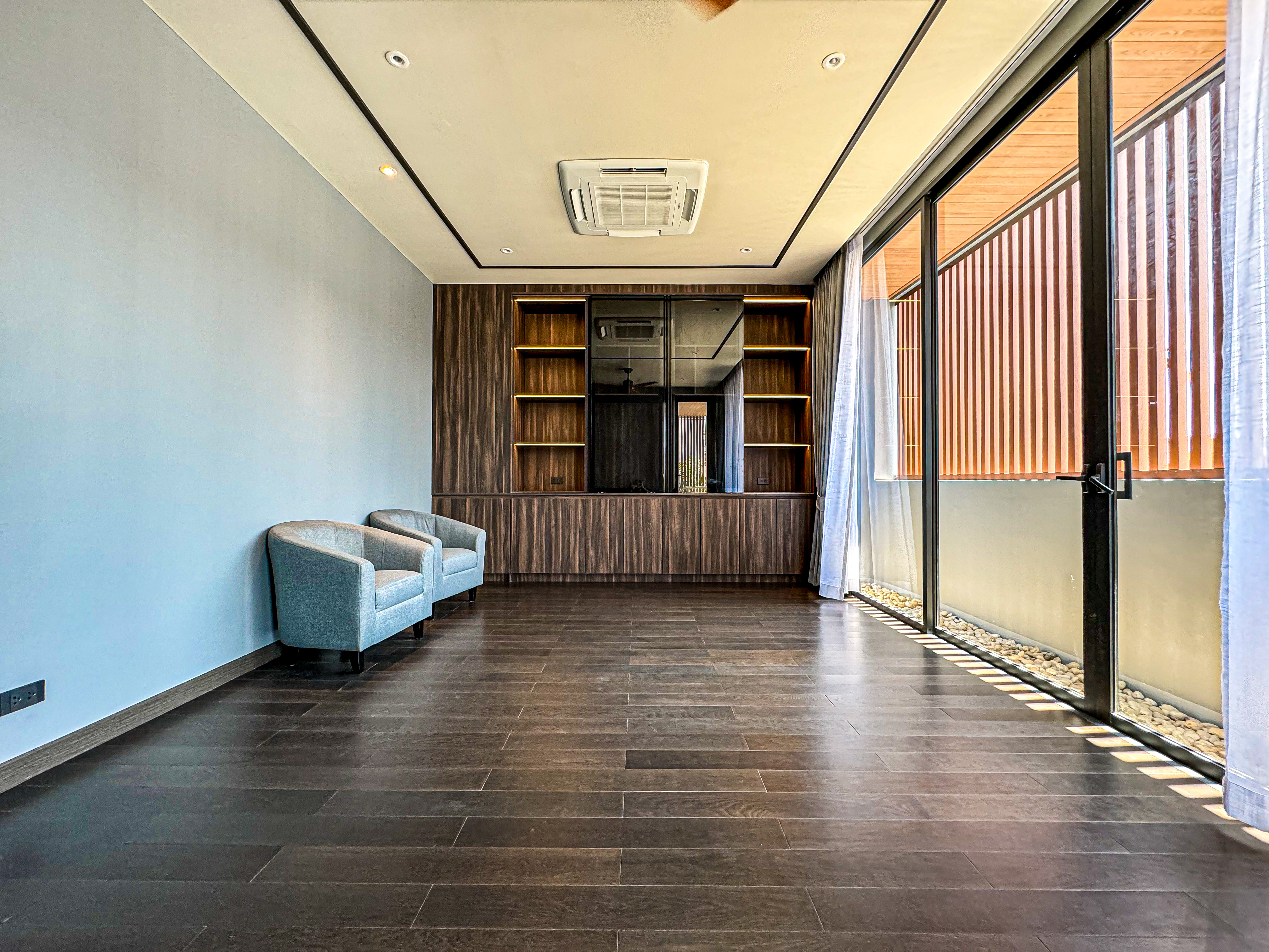 Property image - gallery 19