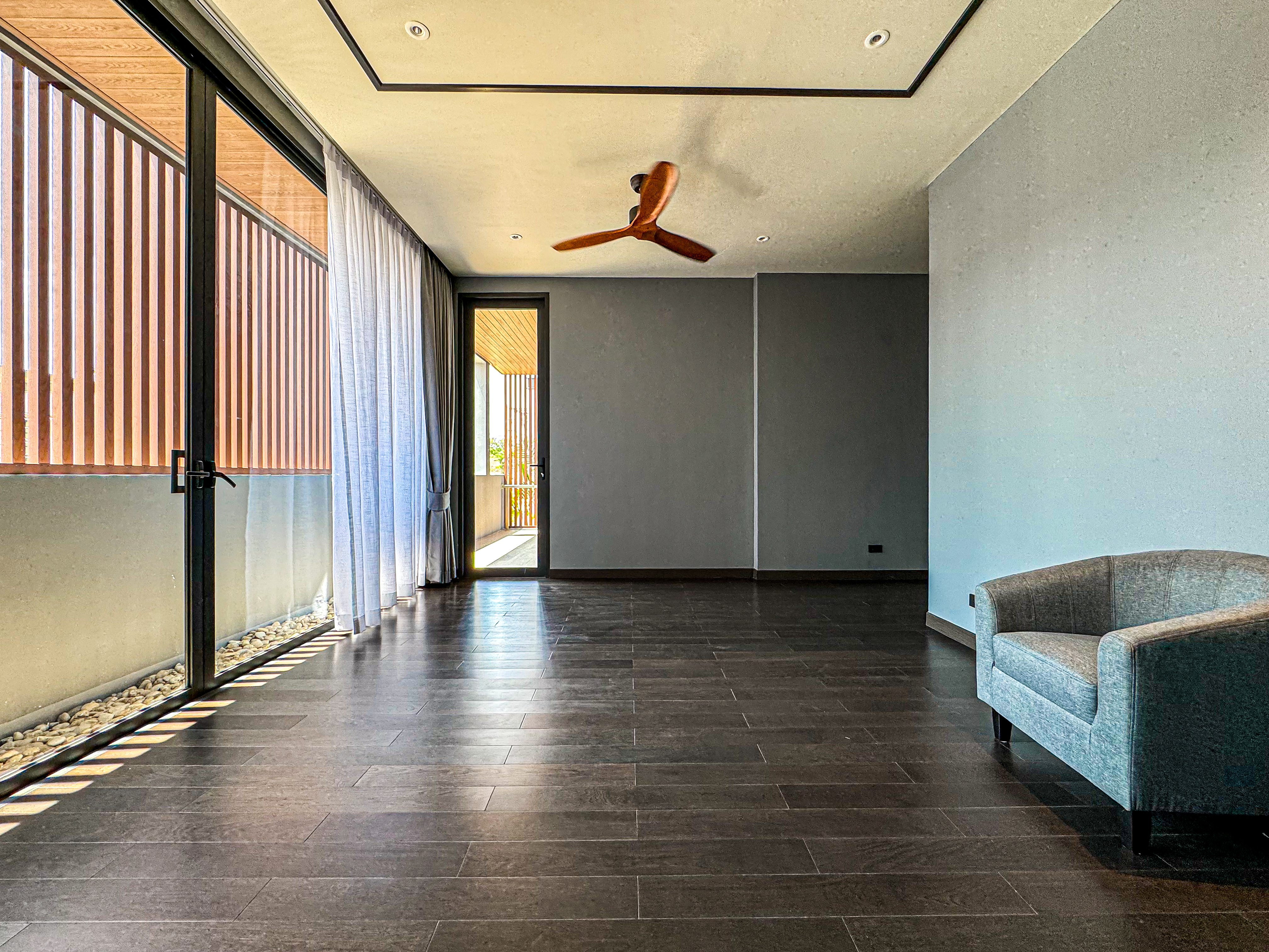 Property image - gallery 26