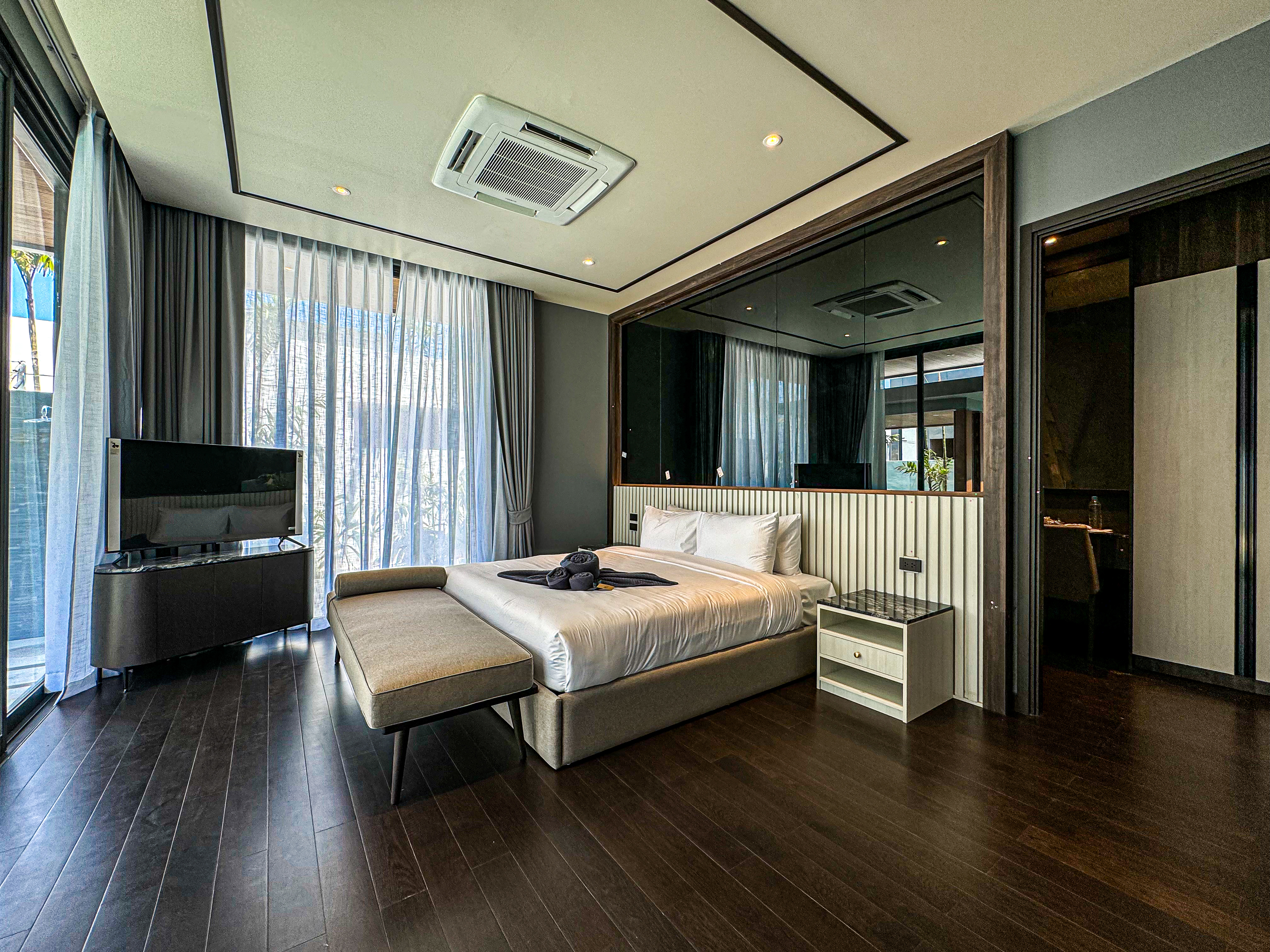 Property image - gallery 36