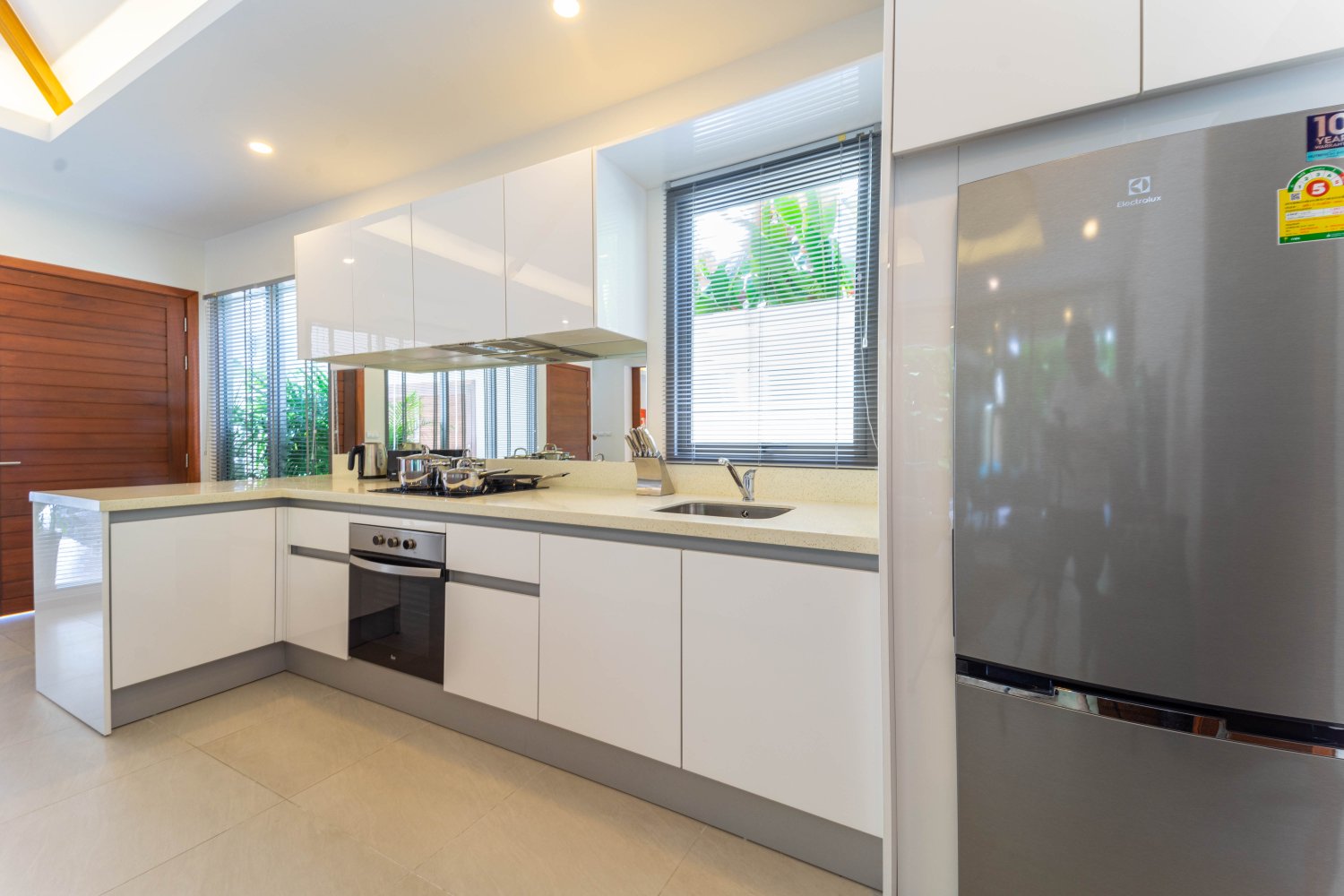 Property image - gallery 9