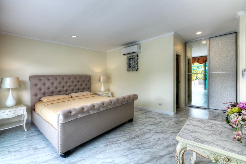 Property image - gallery 37