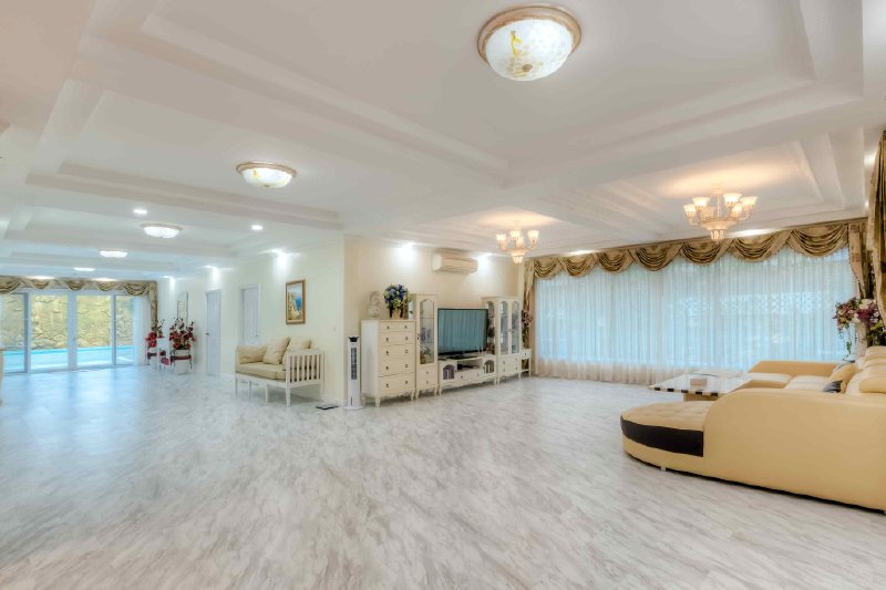 Property image - gallery 33