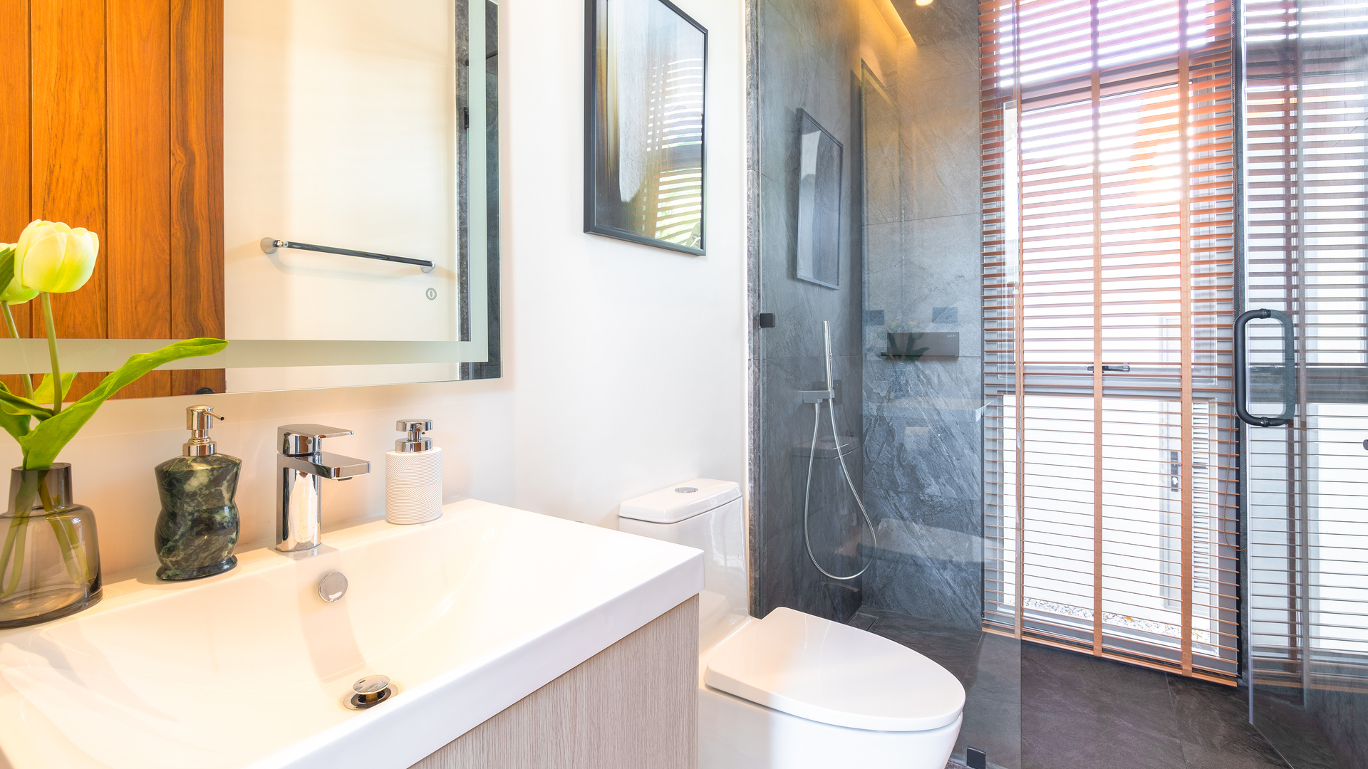 Property image - gallery 26