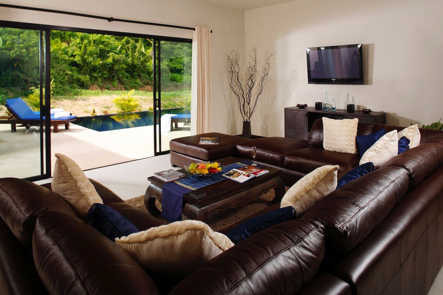 Property image - gallery 9