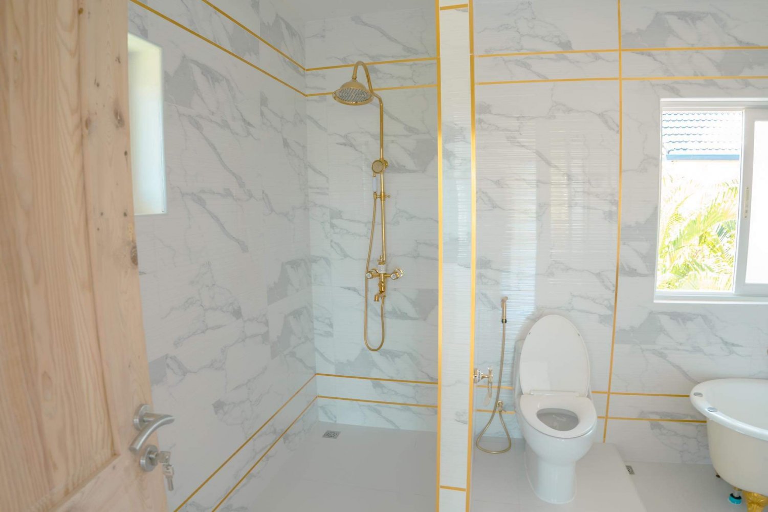 Property image - gallery 28