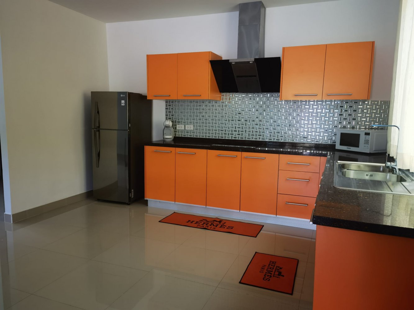 Property image - gallery 13