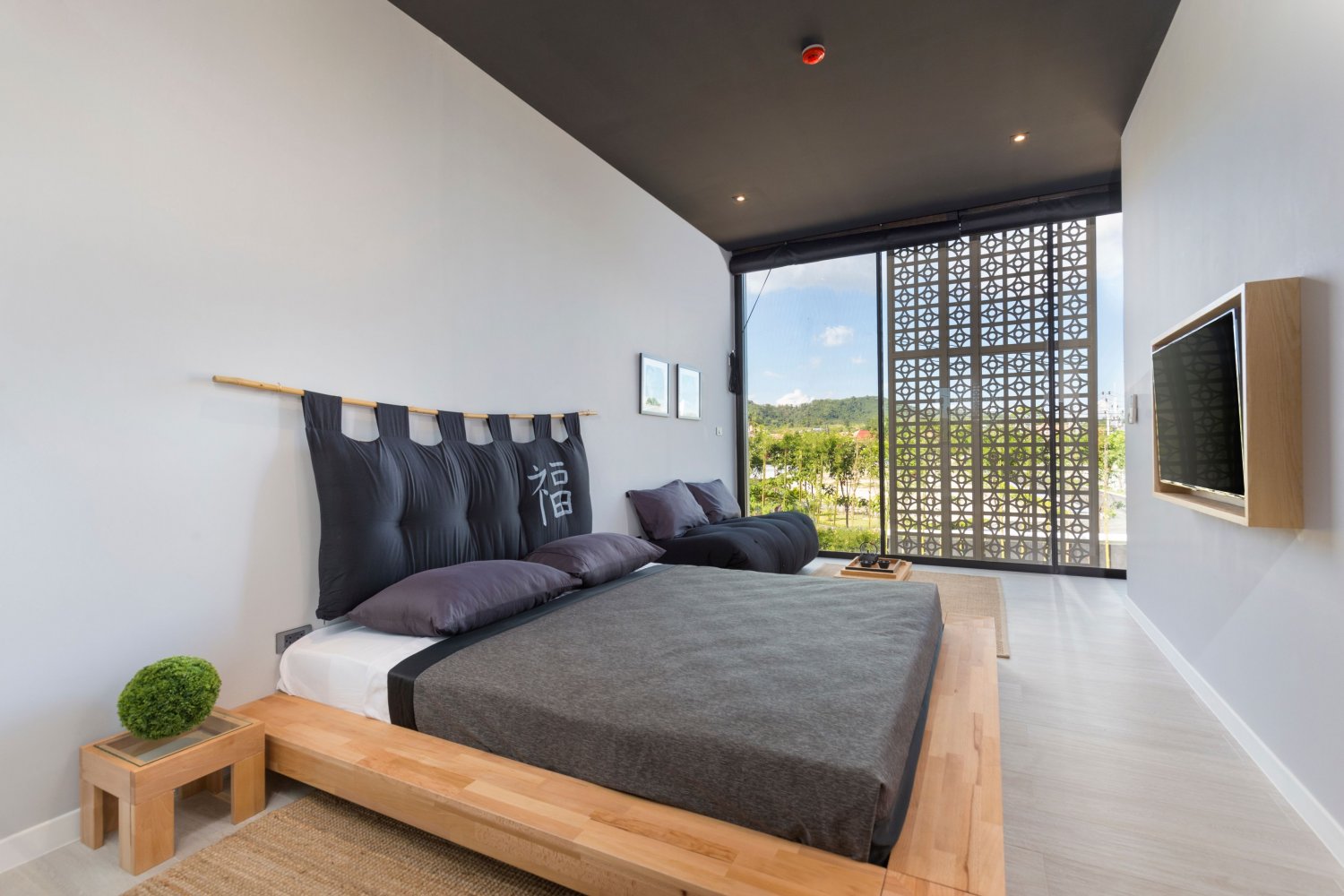 Property image - gallery 11