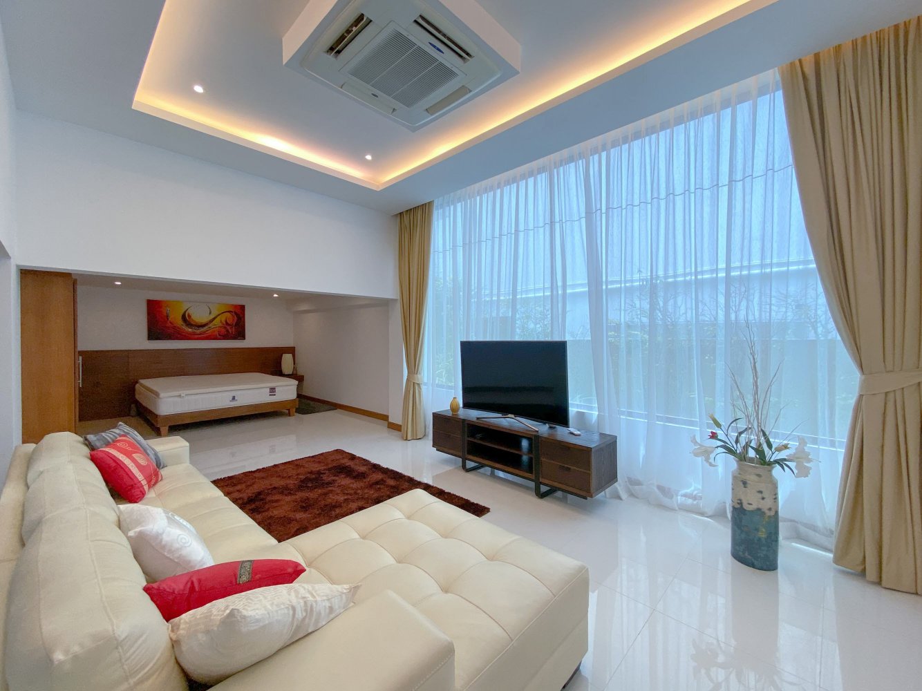 Property image - gallery 29