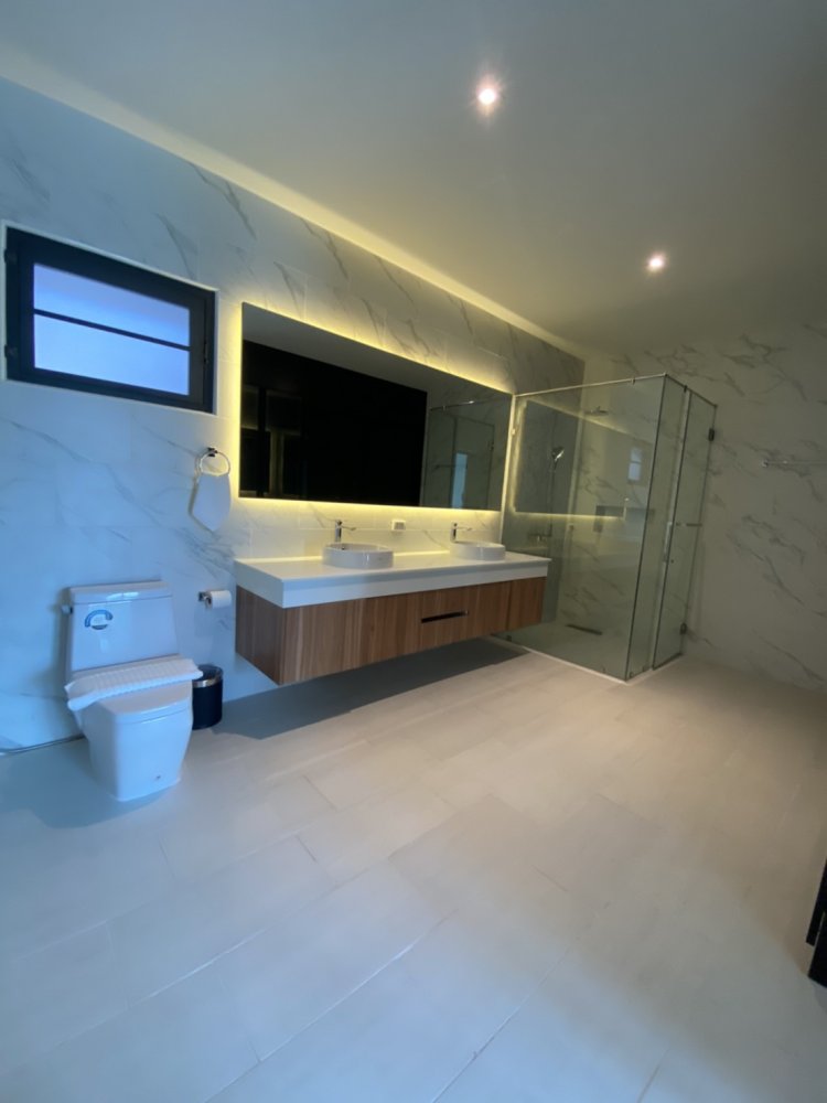 Property image - gallery 10