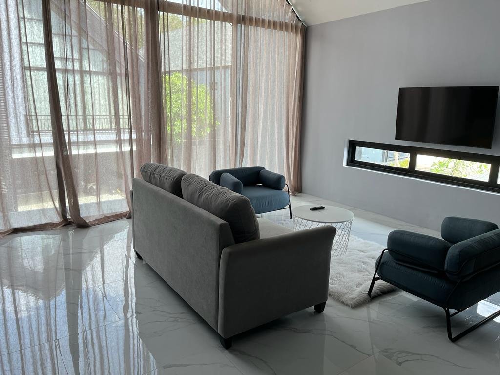 Property image - gallery 9