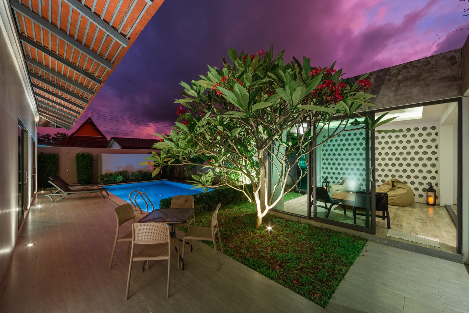 Property image - gallery 38