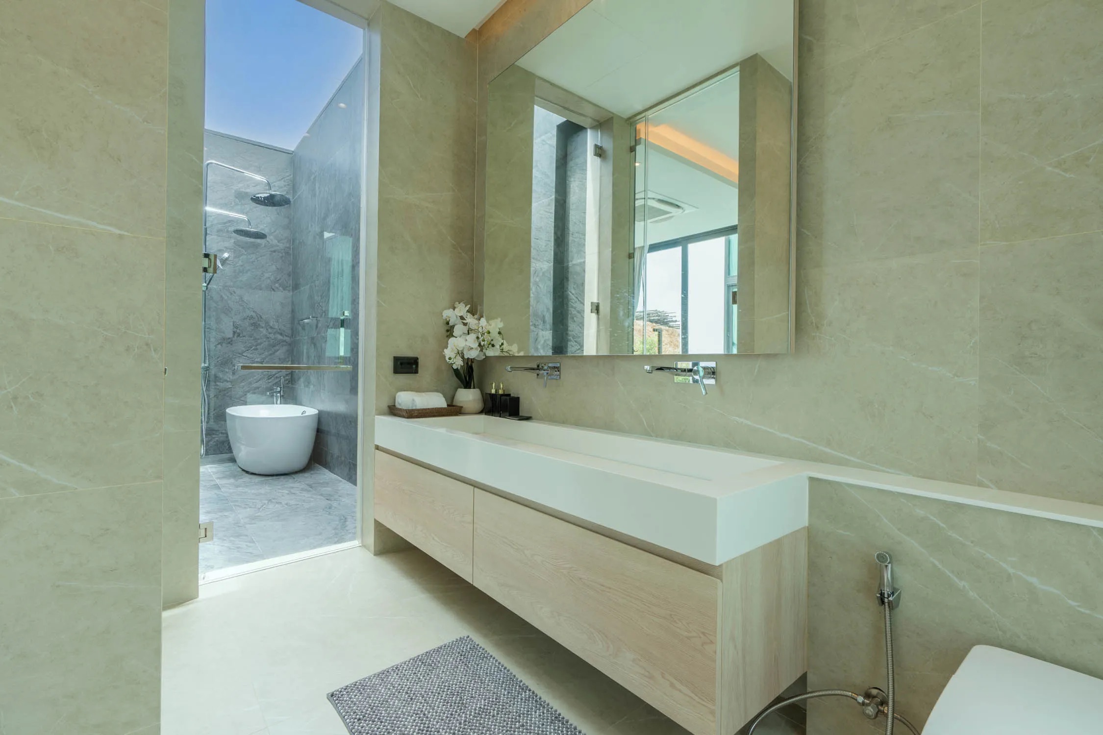 Property image - gallery 13