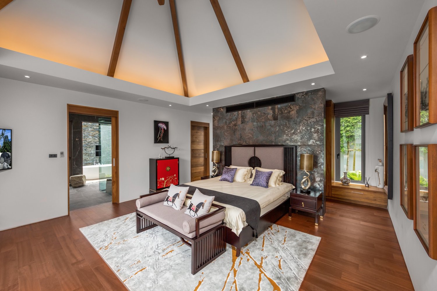 Property image - gallery 8