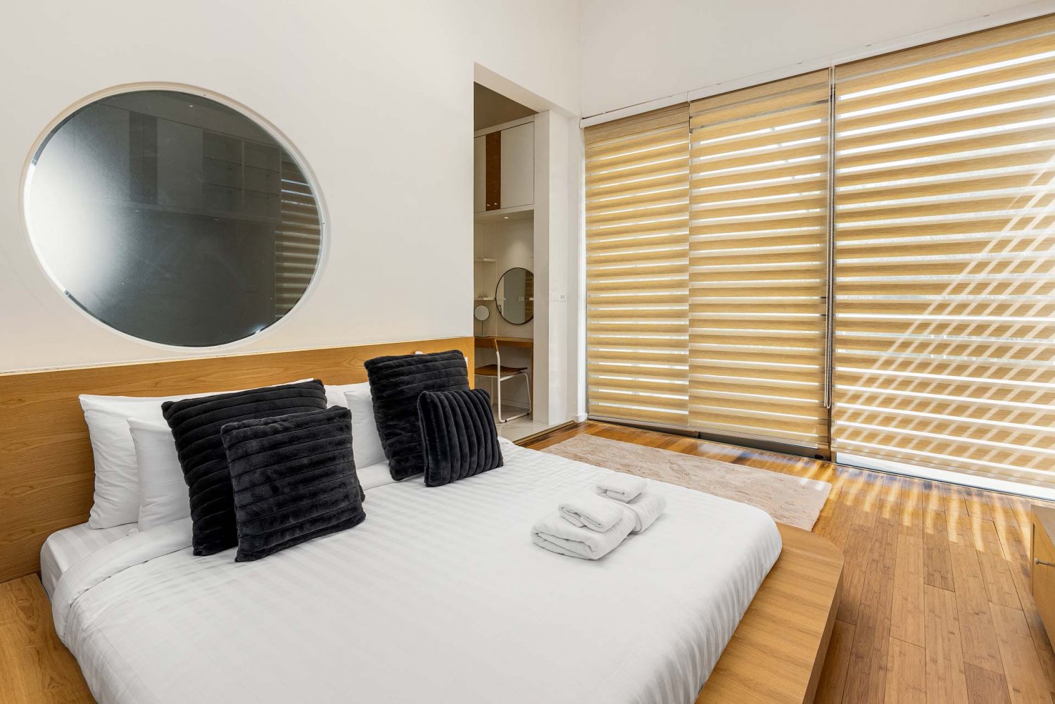 Property image - gallery 13