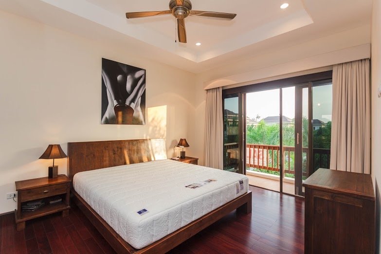 Property image - gallery 9