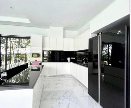 Property image - gallery 8