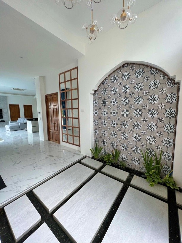 Property image - gallery 6