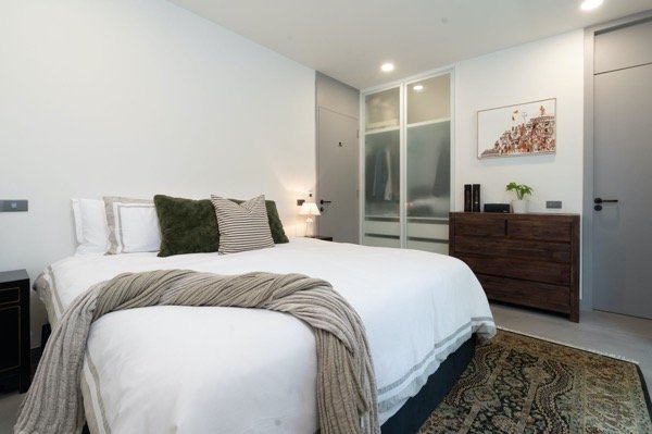 Property image - gallery 36