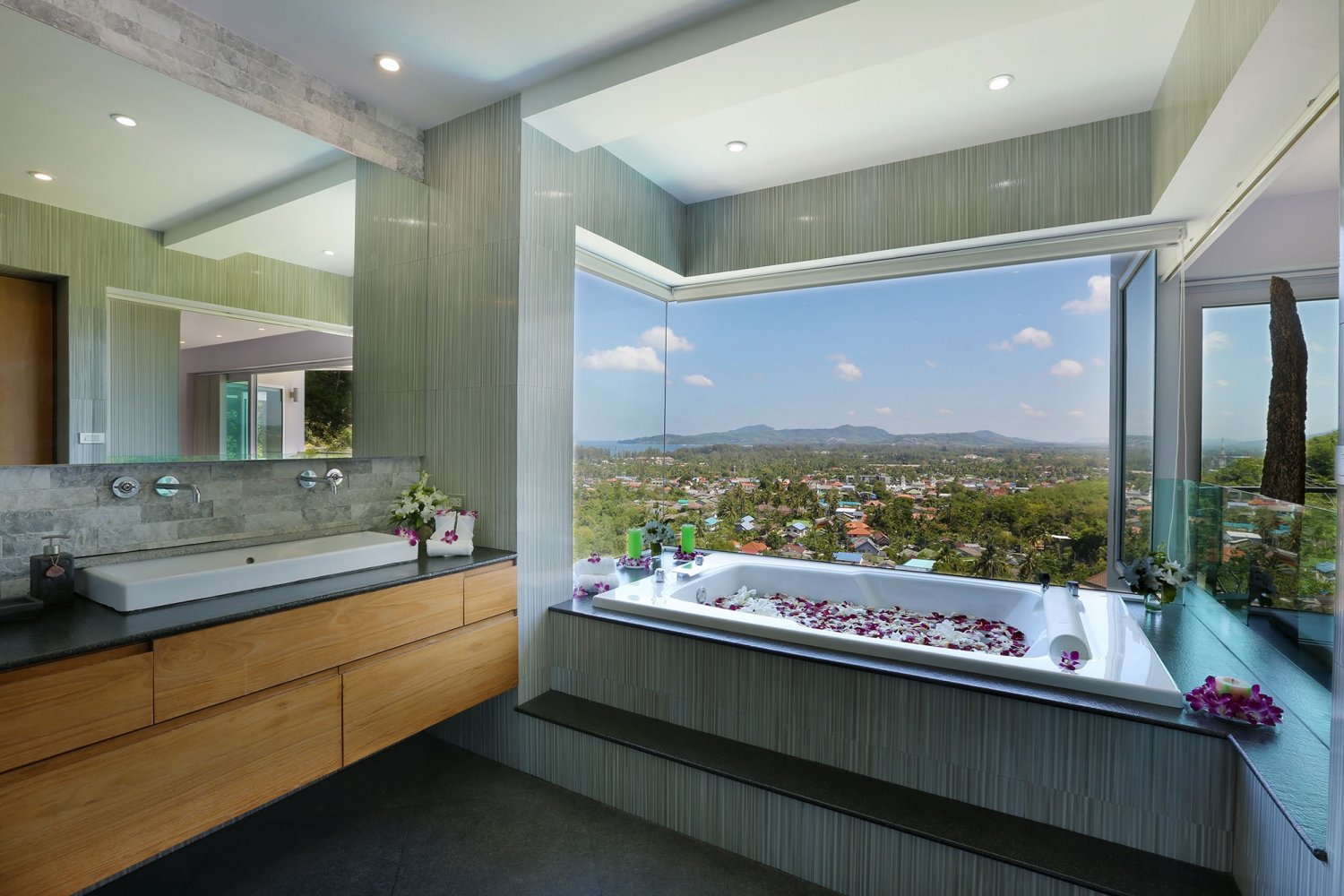 Property image - gallery 32