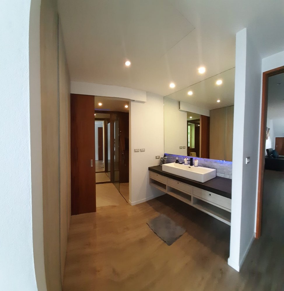 Property image - gallery 92