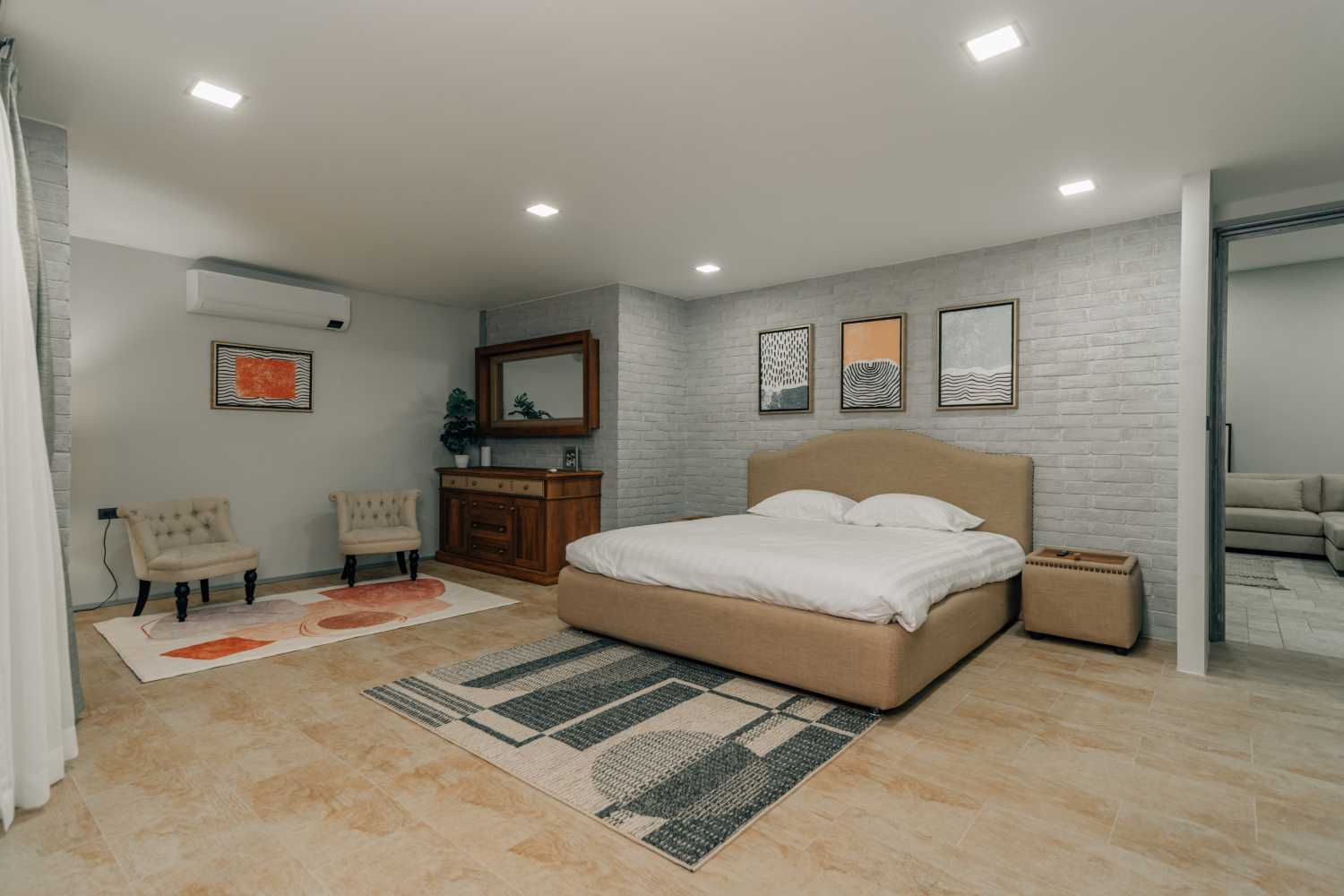 Property image - gallery 70