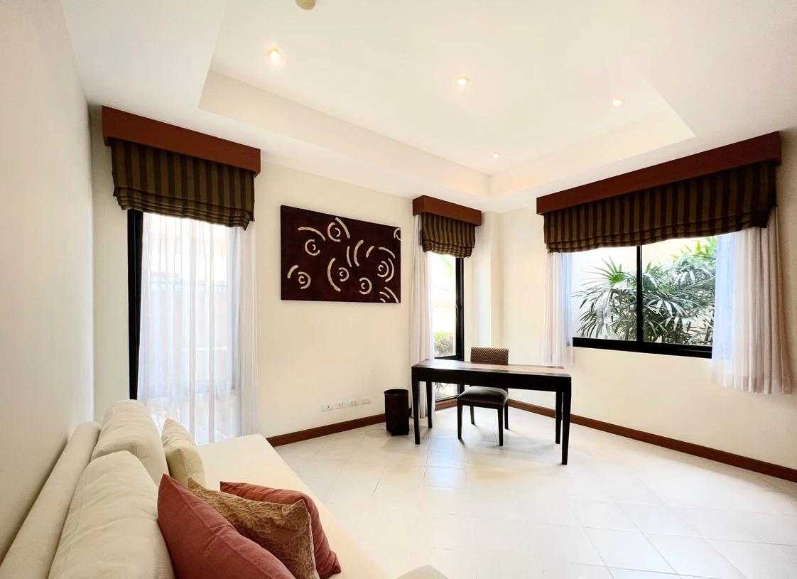 Property image - gallery 8