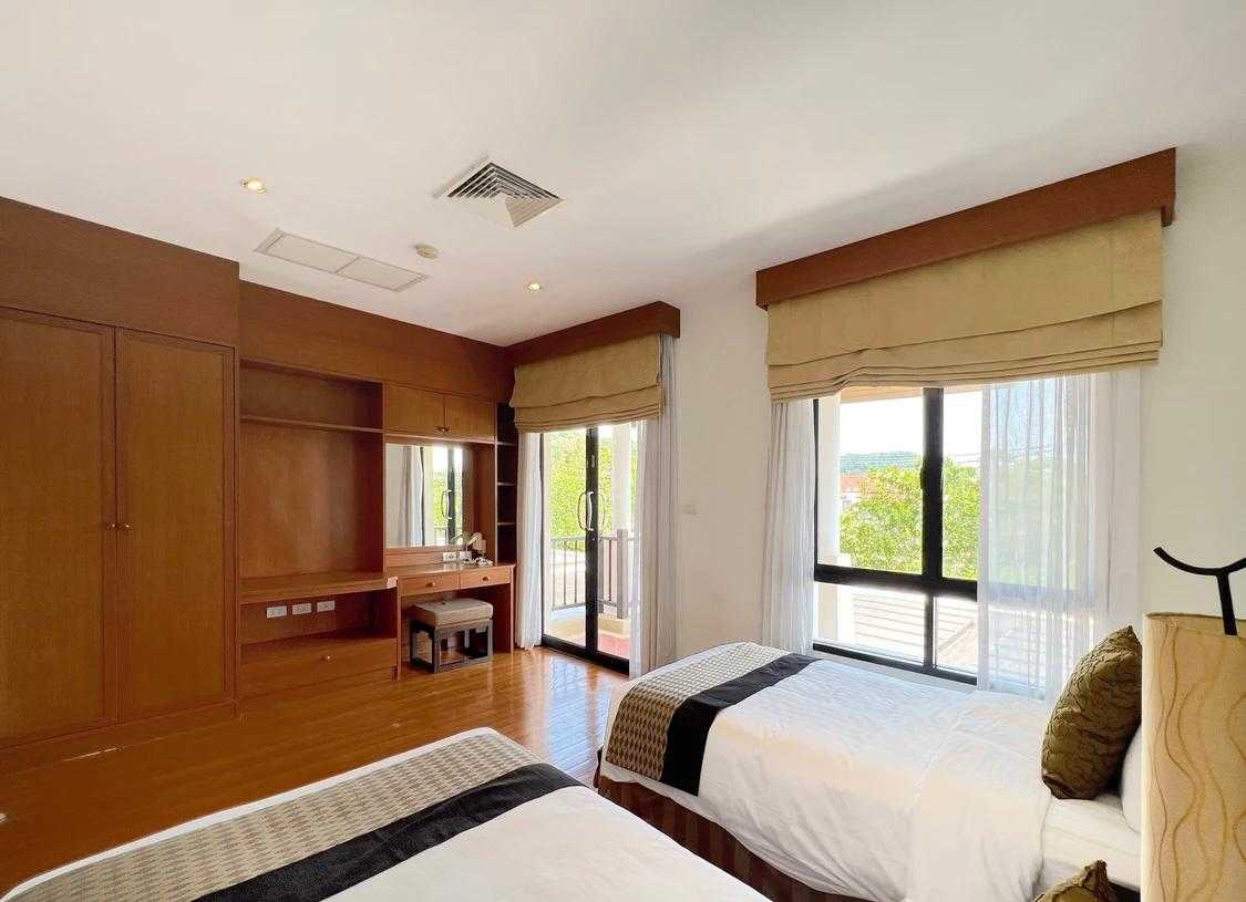 Property image - gallery 13