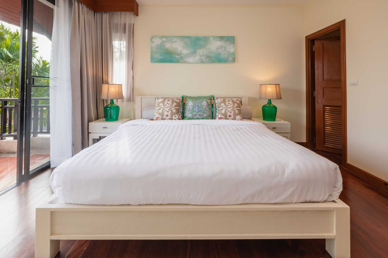 Property image - gallery 38