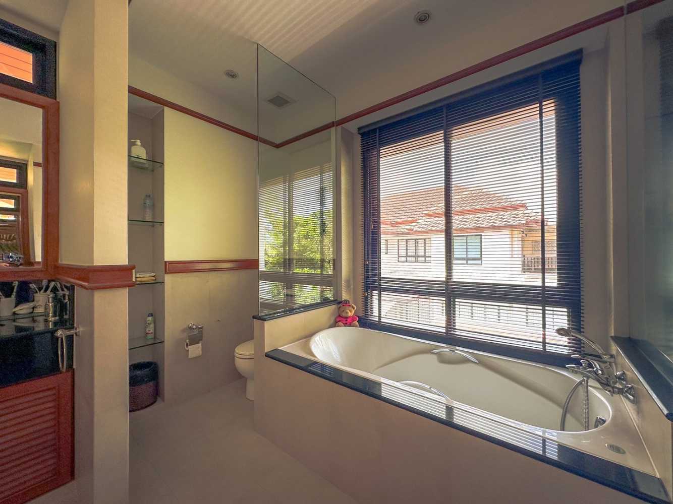 Property image - gallery 14